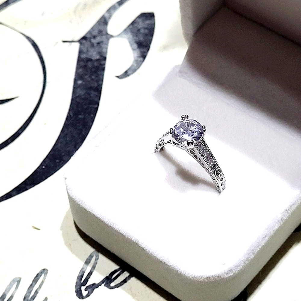 Solitaire ring with intricate band detailing, high set, New! Multiple sizes - Picture 10 of 11
